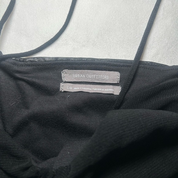 UO Mesh Ruched Tank - Picture 5 of 5